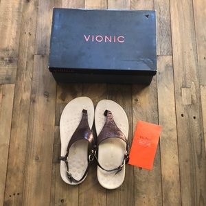 VIONIC Women’s KIRRA Bronze Metallic Backstrap Sandals Size 10 W